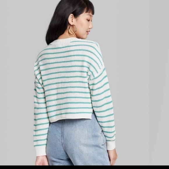 Womens striped pullover sweater - Picture 3 of 4